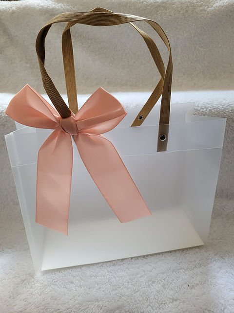 Personalised frosted gift bags with bow