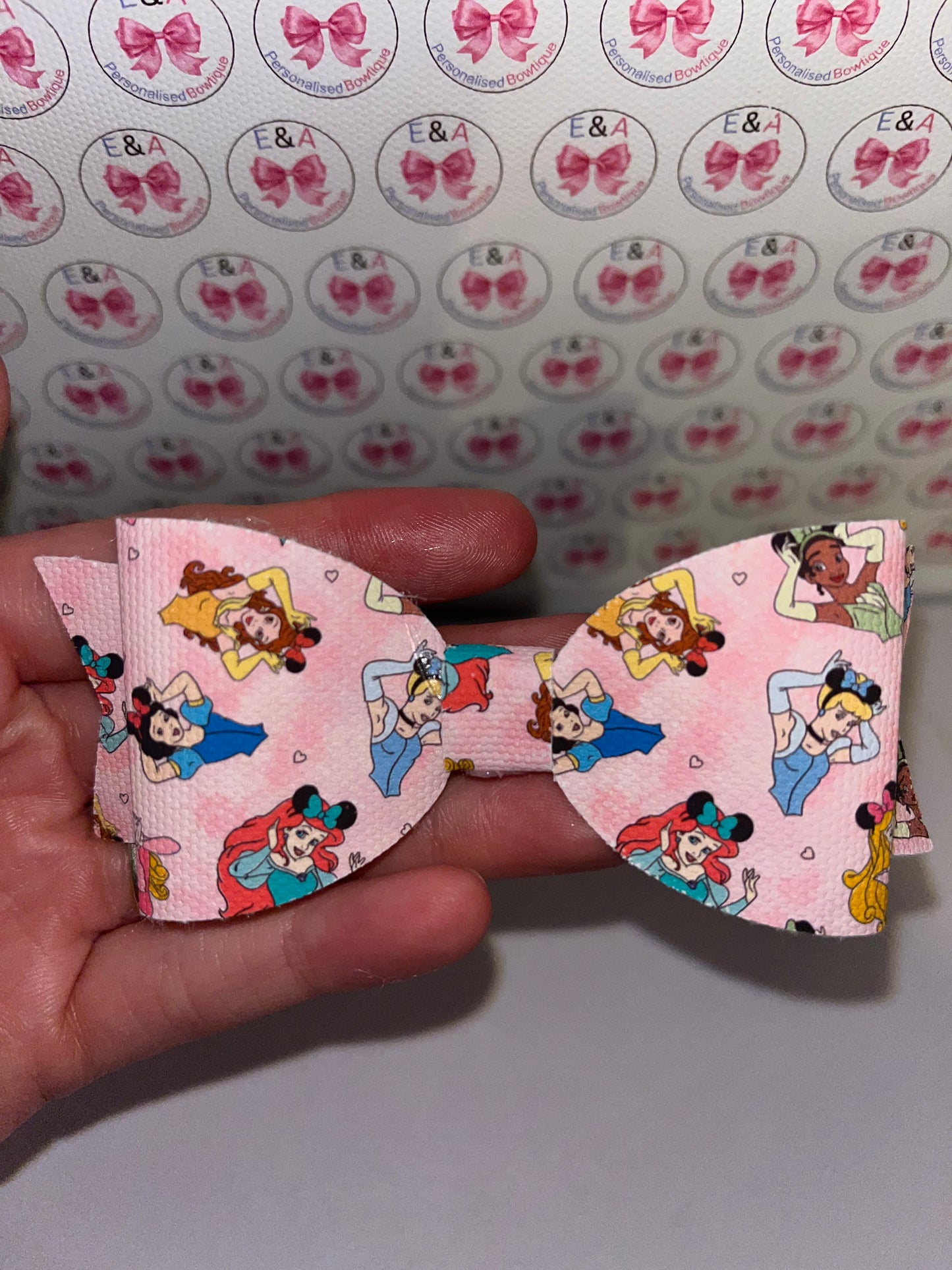 Character hair bows - all character designs are pictured in the bag and bow sets 1 & 2